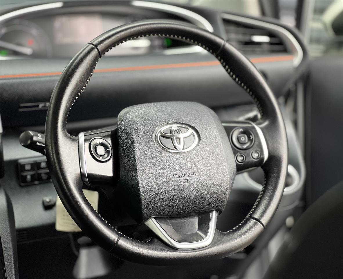 2015 Toyota Sienta