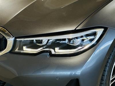 2019 BMW 320i - Thumbnail