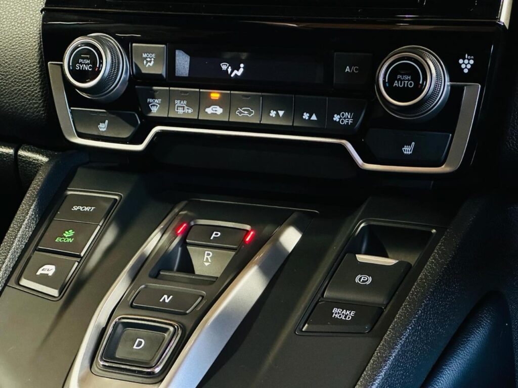 Honda CR-V e:HEV EX Masterpiece interior with more safety features